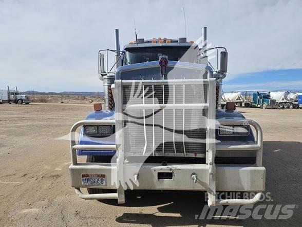 Kenworth W900 Tractores (camiões)