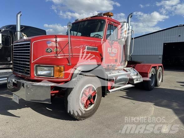 Mack CL753 Tractores (camiões)