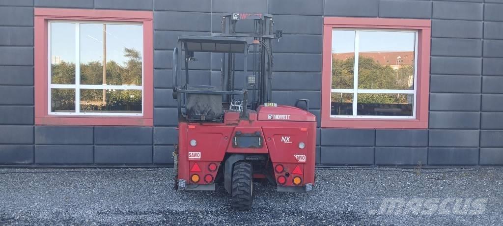 Moffett M5 25.3 NX Empilhadores Diesel