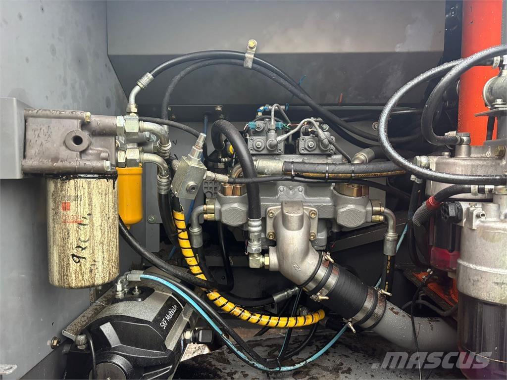 Hitachi ZX250LC-3 Escavadoras de rastos