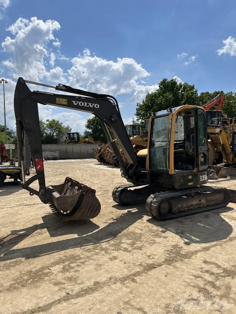 Volvo ECR 58 PLUS Escavadoras Midi 7t - 12t