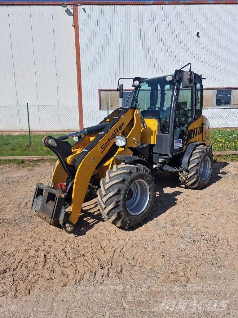 Schäffer 4670Z Pás carregadoras de rodas