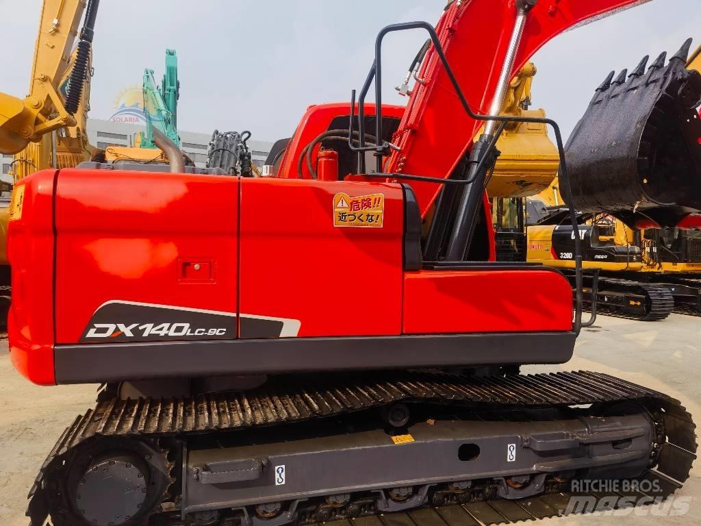 Doosan DX 140 LC Escavadoras de rastos