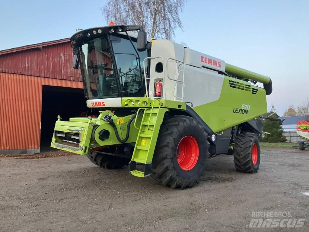 CLAAS Lexion 670 Ceifeiras debulhadoras