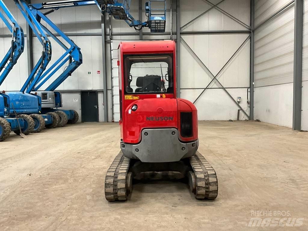 Neuson 28 Z 3 Mini Escavadoras <7t
