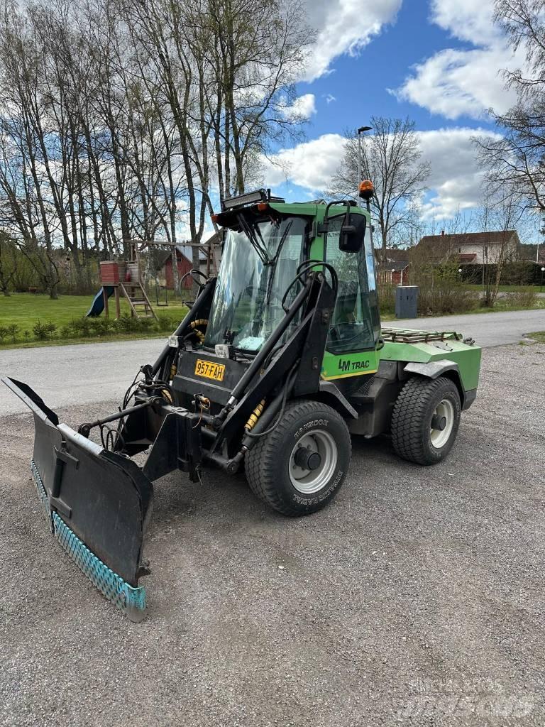 LM Trac 485 Tractores compactos