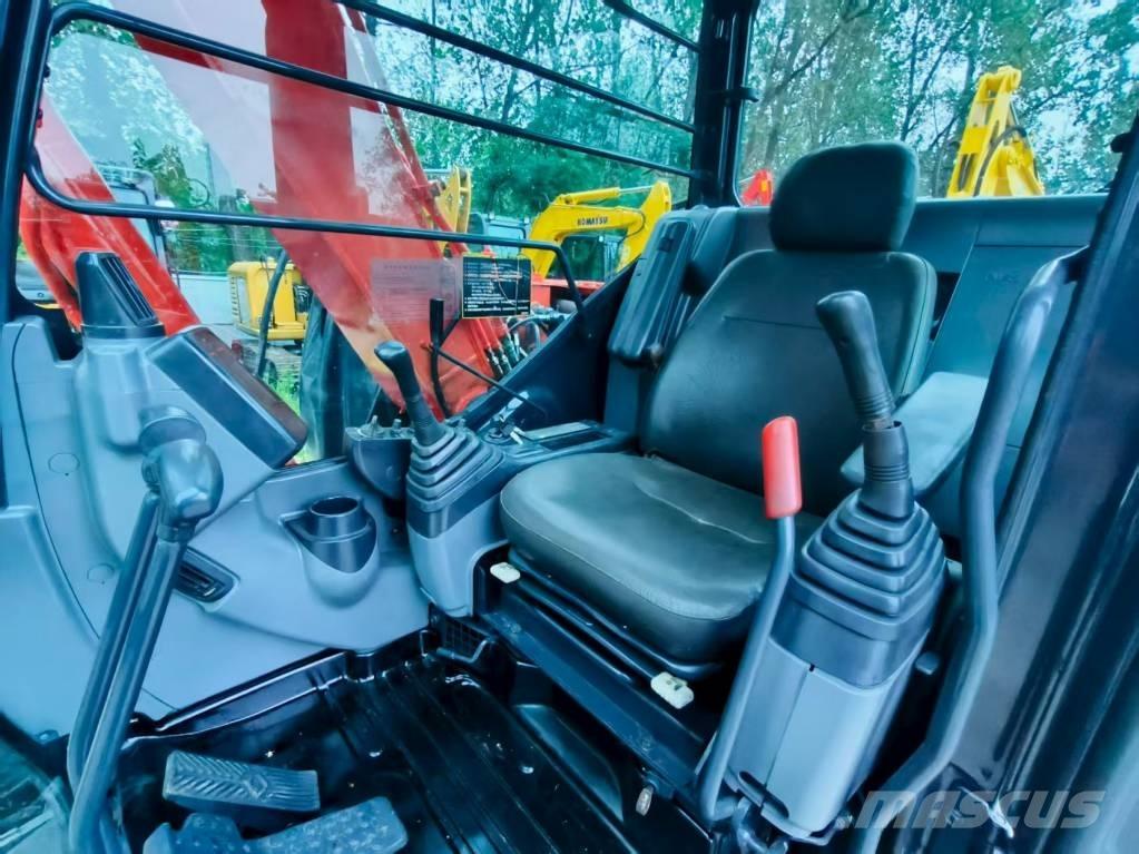 Hitachi ZX 70 Mini Escavadoras <7t