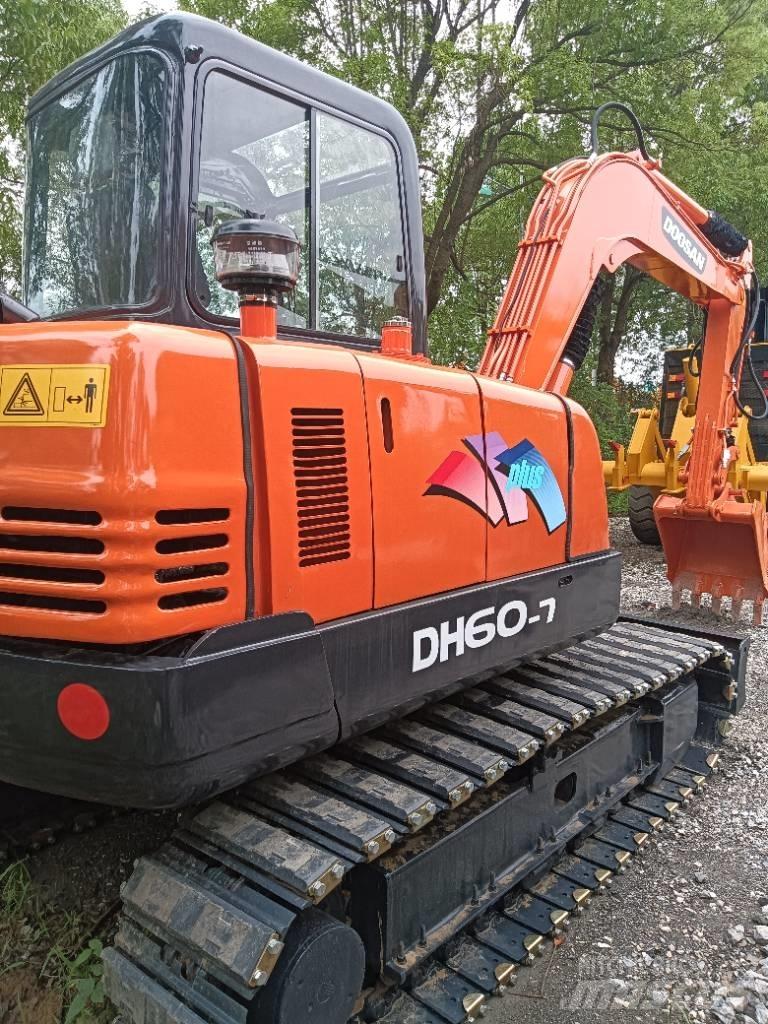 Doosan DH 55 Mini Escavadoras <7t