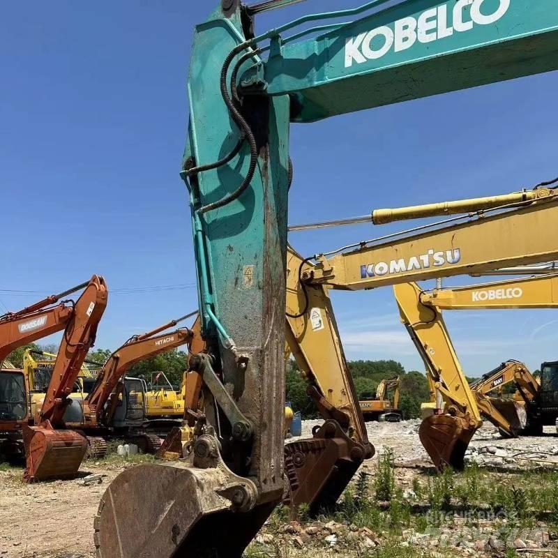 Kobelco SK 200 Escavadoras de rastos