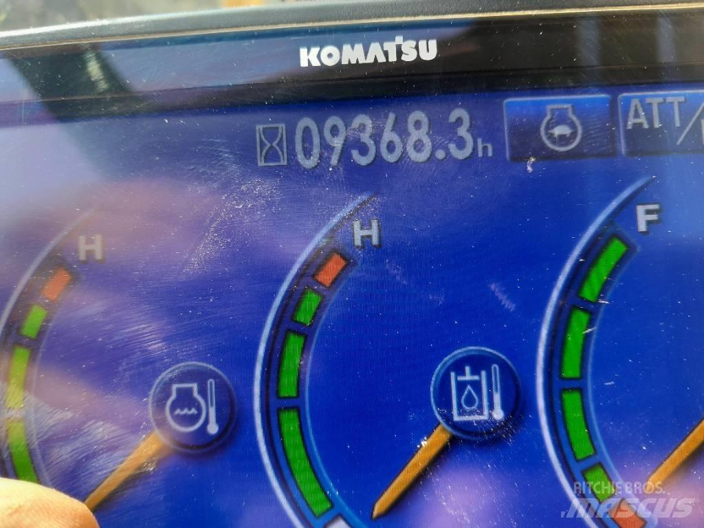 Komatsu PC210LCi-10 Escavadoras de rastos