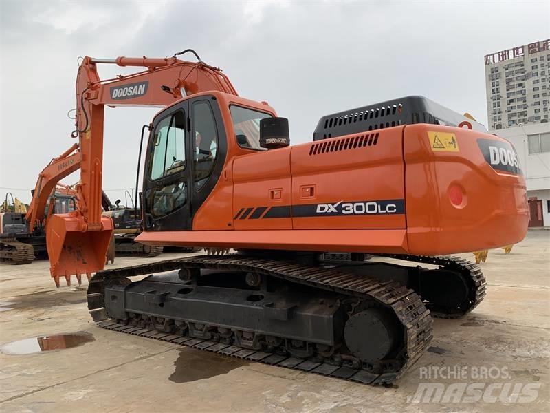 Doosan DX300 Escavadoras de rastos