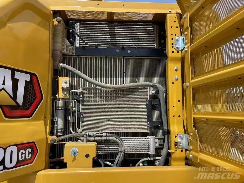 CAT 320 GC Escavadoras de rastos