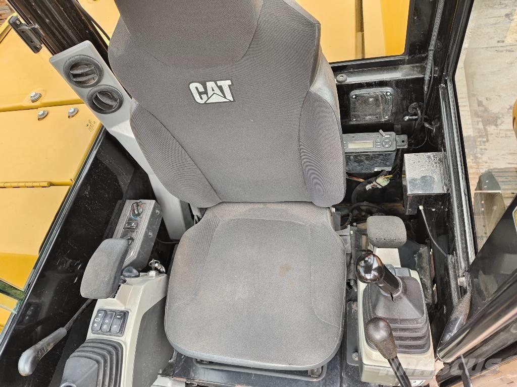 CAT 305.5 E2 Mini Escavadoras <7t