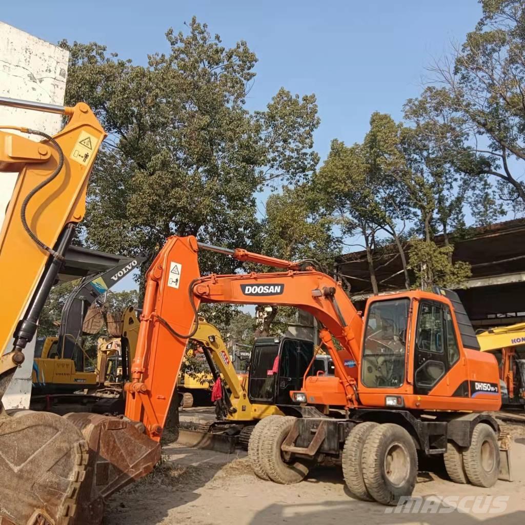 Doosan DH150W-7 Escavadoras de rodas