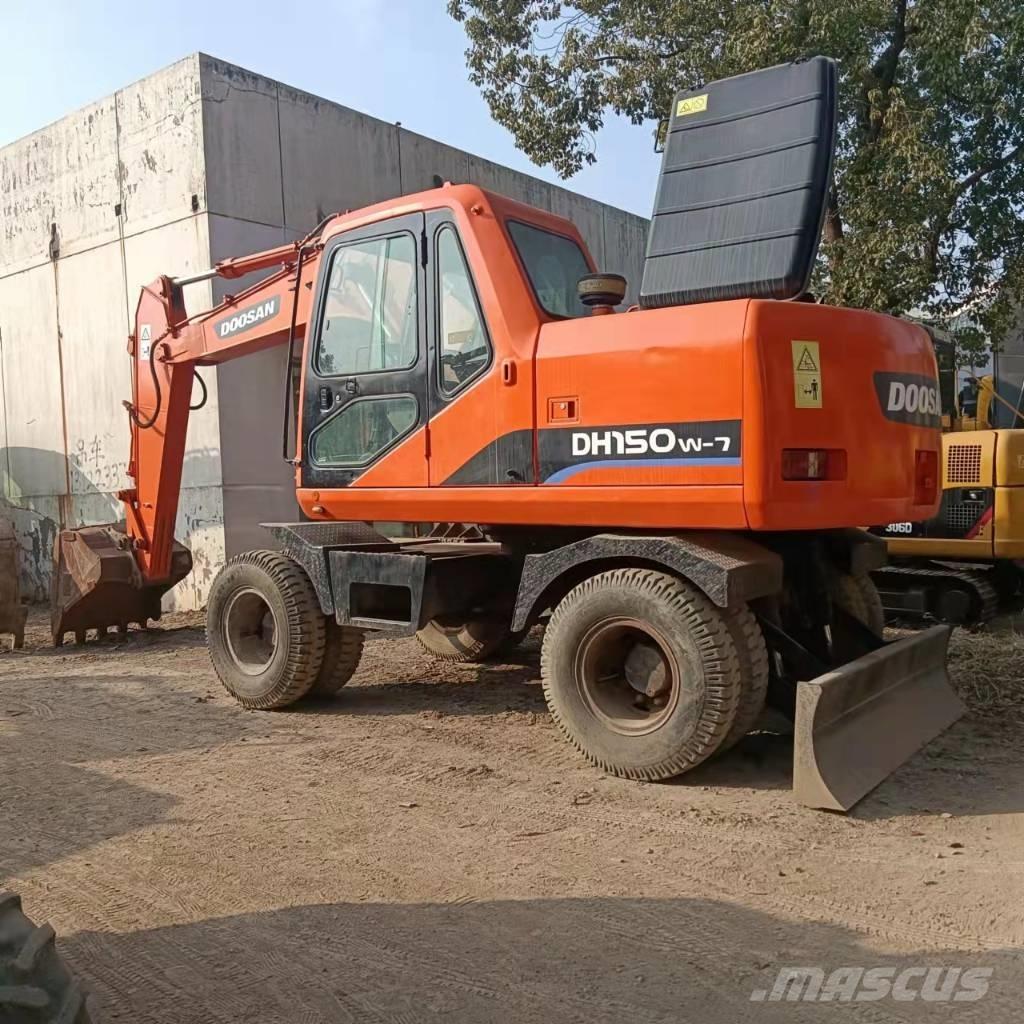 Doosan DH150W-7 Escavadoras de rodas