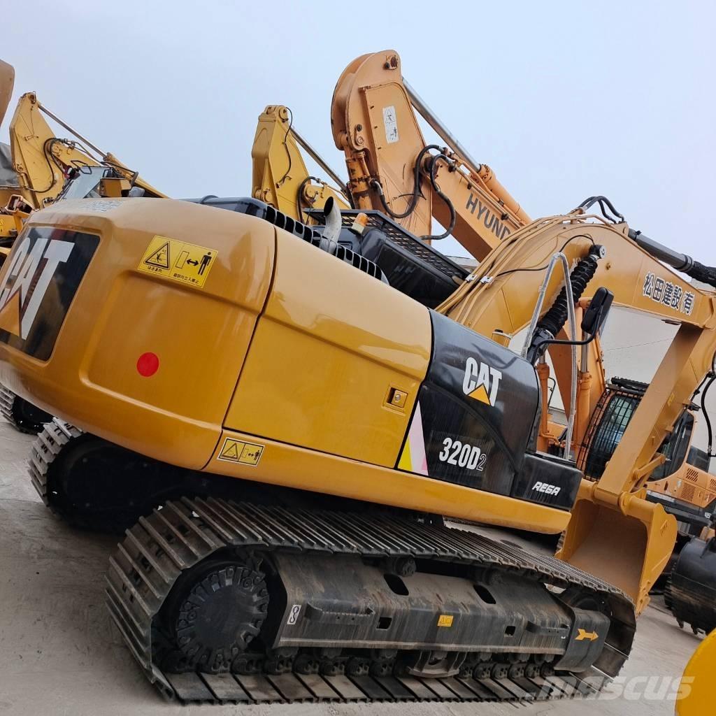 CAT 320 D2L Escavadoras de rastos