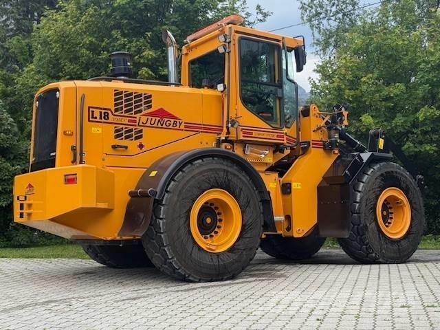 Ljungby L 18 Pás carregadoras de rodas