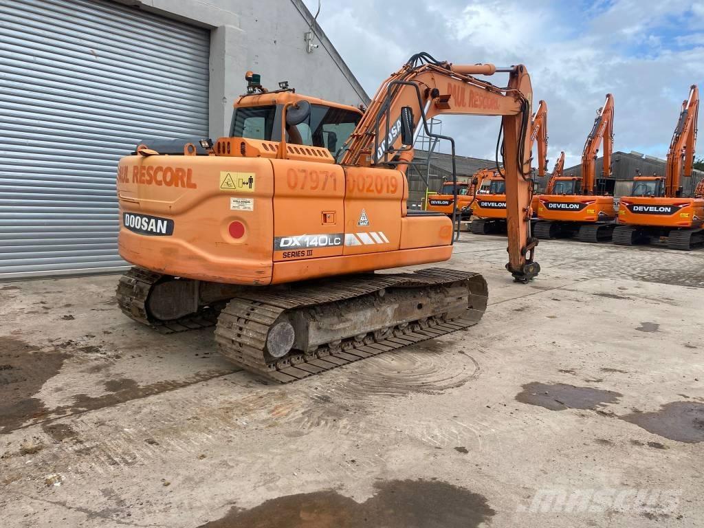 Doosan DX 140 LC-3 Escavadoras de rastos