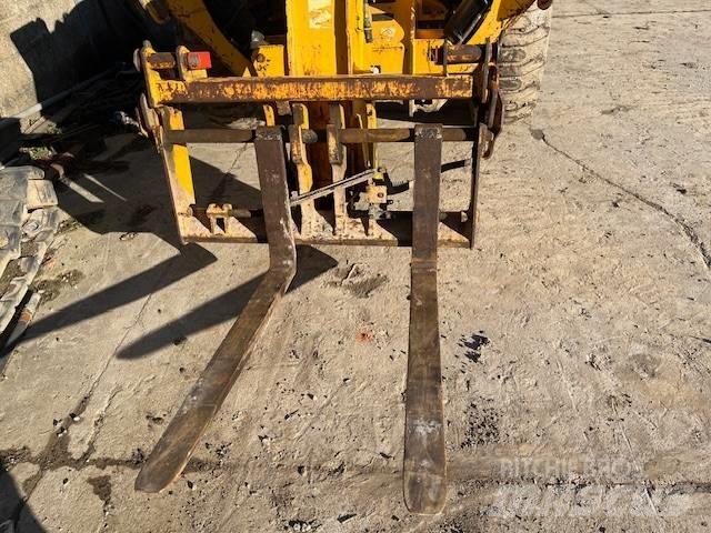 JCB 535-140 Manipuladores telescópicos