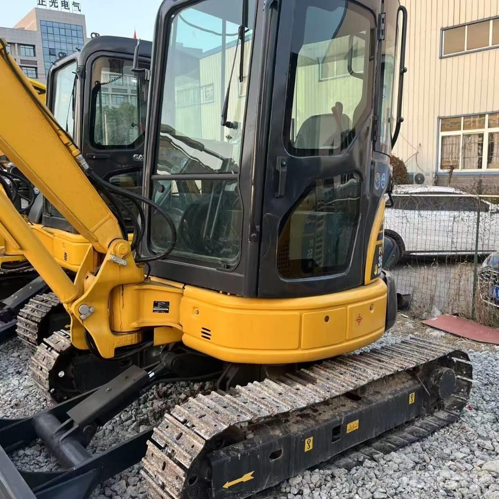 Komatsu PC 35 MR Mini Escavadoras <7t