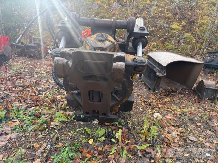 CASE CX210 Escavadoras de rastos