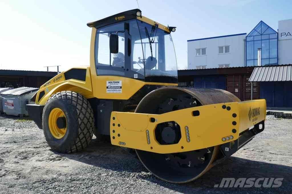 Bomag BW 213 D-5 Compactadores para terra