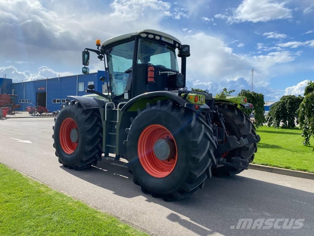 CLAAS Xerion 3800 Tratores Agrícolas usados