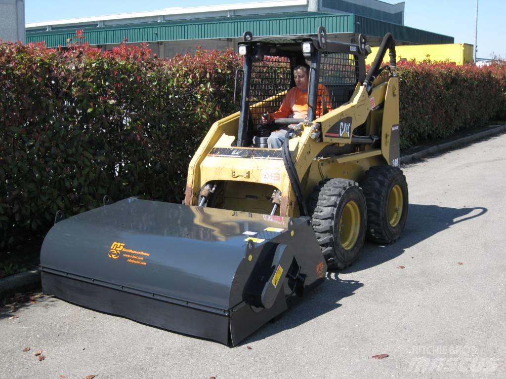 M3 Sweeper Bucket HD Espaços verdes - Outros
