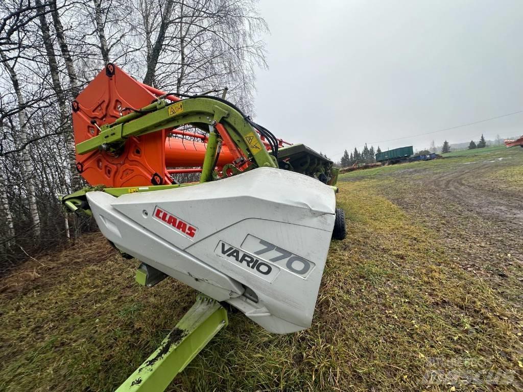 CLAAS Lexion 670 Ceifeiras debulhadoras