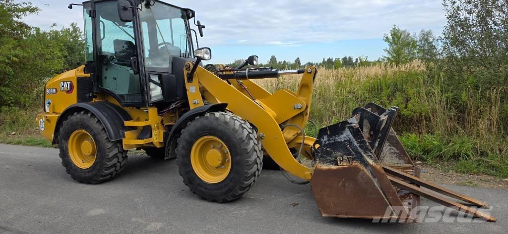 CAT 908M , 908 Pás carregadoras de rodas