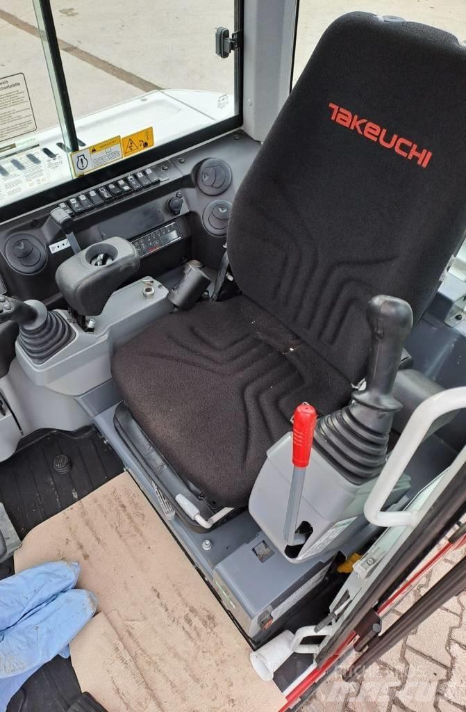 Takeuchi TB 240 Mini Escavadoras <7t
