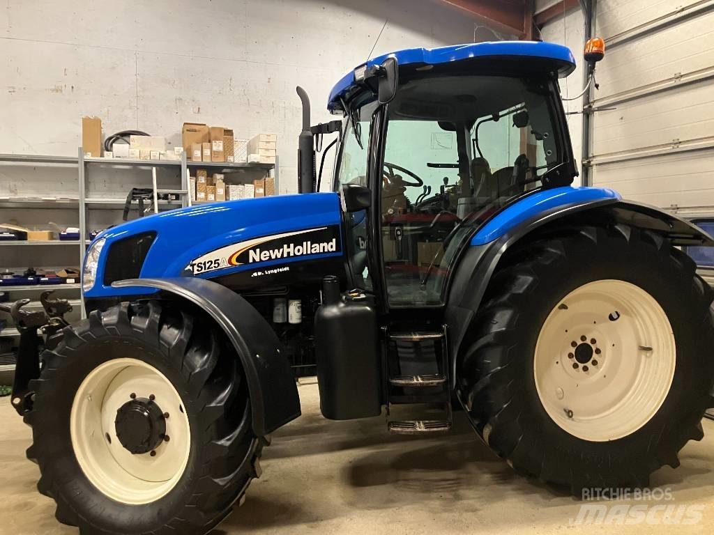 New Holland TS 125 A Tratores Agrícolas usados