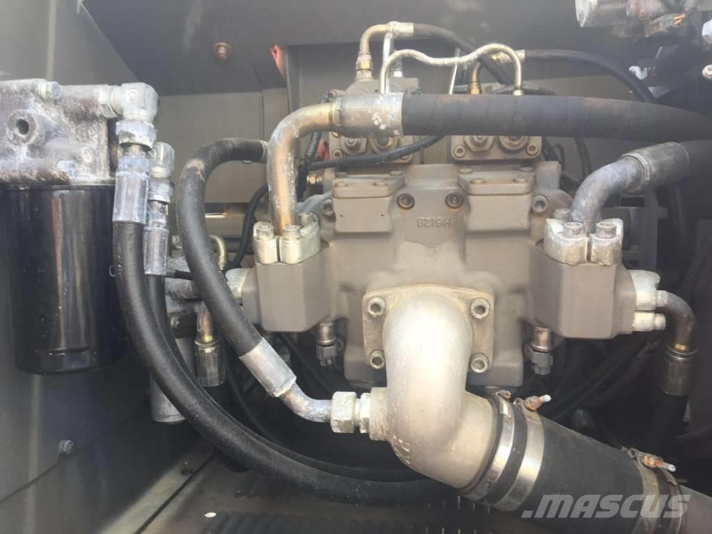 Hitachi zx240 Escavadoras de rastos