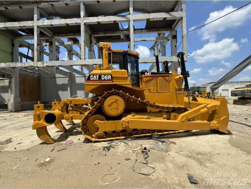 CAT D 8 R Dozers - Tratores rastos