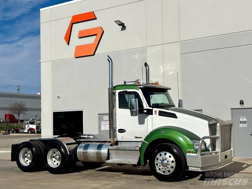 Kenworth T880 Tractores (camiões)
