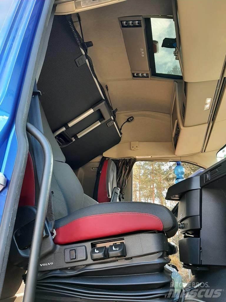 Volvo FH 13 Camiões caixa temperatura controlada
