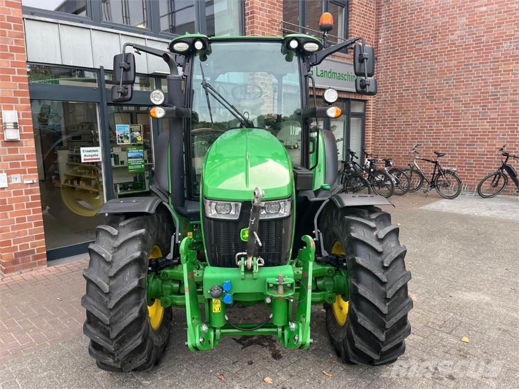 John Deere 5100R Tratores Agrícolas usados