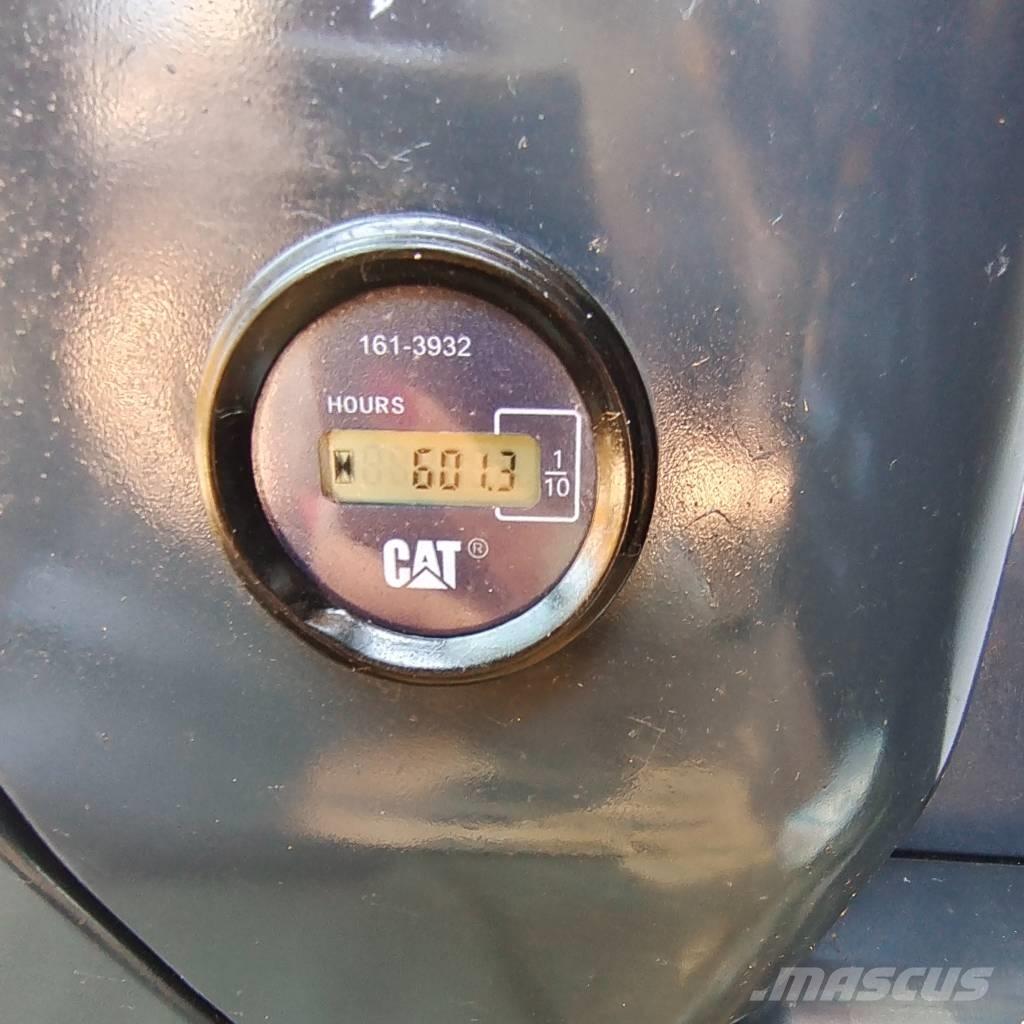 CAT 324 D L Escavadoras de rastos