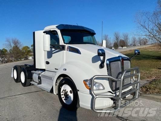 Kenworth T 680 Tractores (camiões)