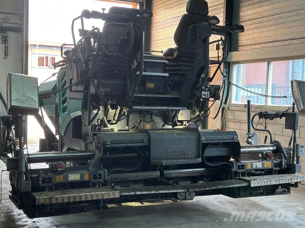Vögele Super 1300-3i Raspadores