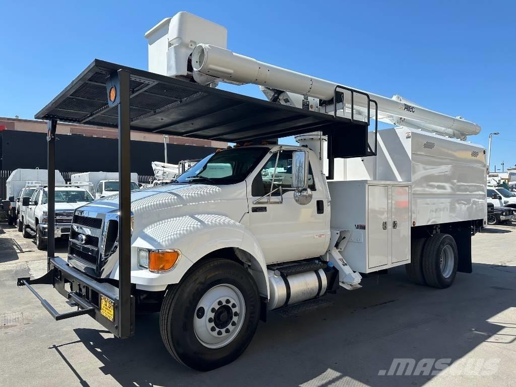 Ford F 750 SD Agricultura - Outros

