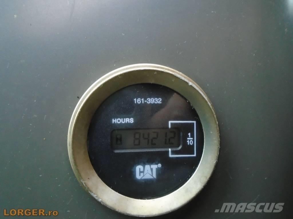 CAT 323 D Escavadoras de rastos