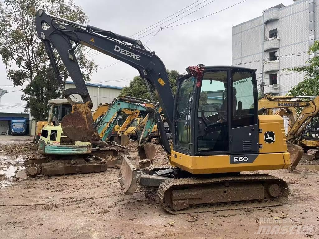 John Deere E60 Mini Escavadoras <7t