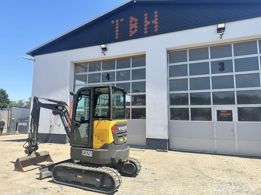 Volvo ECR 25 D Mini Escavadoras <7t
