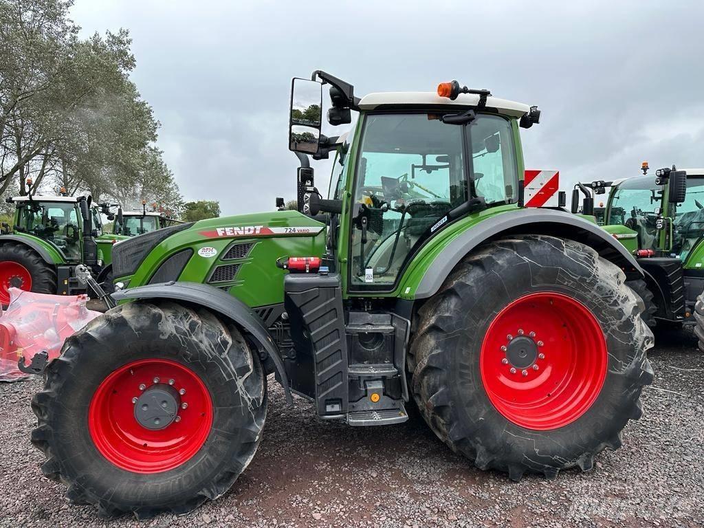 Fendt 724 Profi Plus Tratores Agrícolas usados