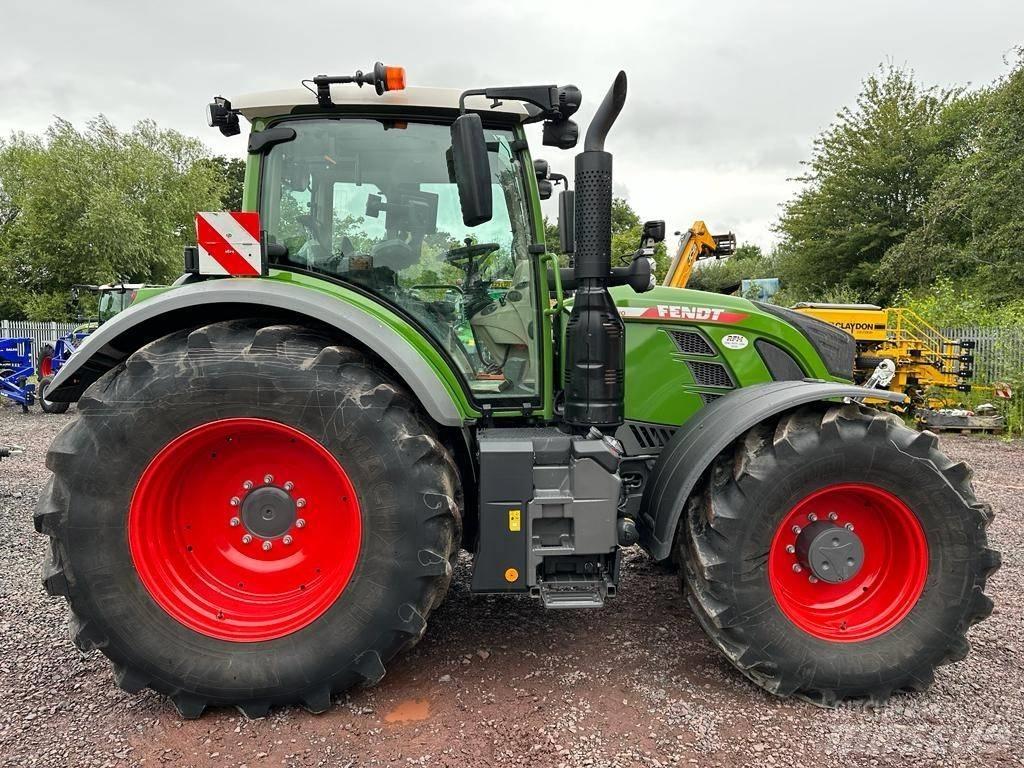 Fendt 724 Profi Plus Tratores Agrícolas usados