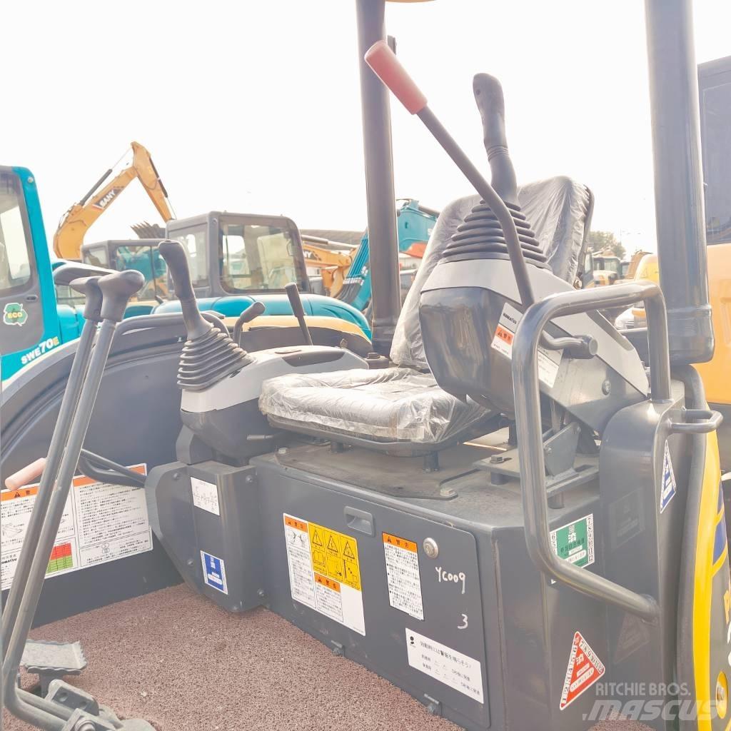 Komatsu PC30MR-3 Mini Escavadoras <7t