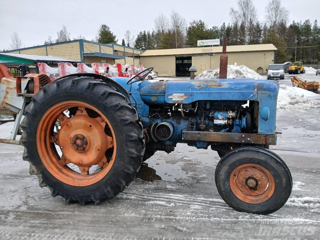 Fordson Power Major Tratores Agrícolas usados
