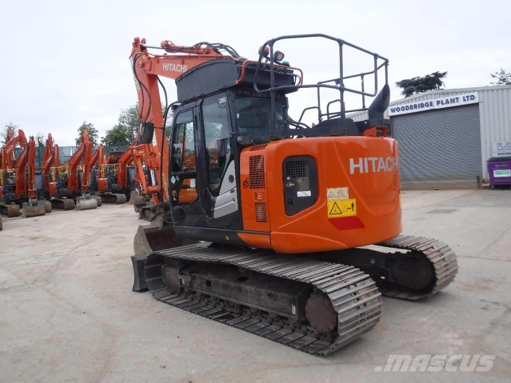 Hitachi ZX 135 USB-6 Escavadoras de rastos