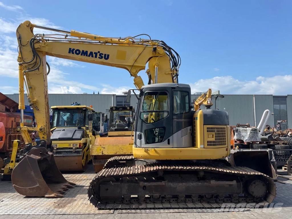 Komatsu PC228US-3 Escavadoras de rastos
